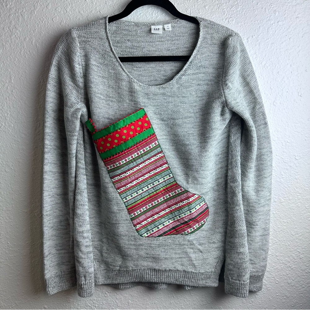GAP Gray Sweater with Stocking Appliqué